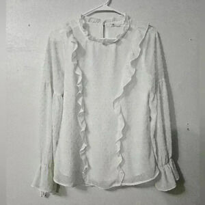 DR2 white blouse!